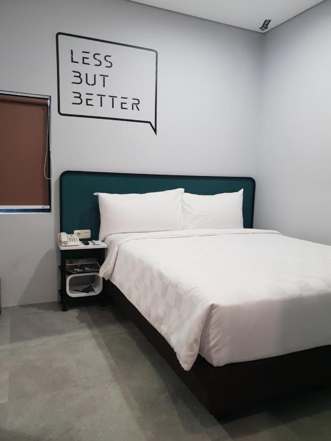 Sambina Prime Hotel Jakarta Kültér fotó